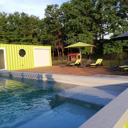 ベッド・アンド・ブレックファスト Des Branches & Vous