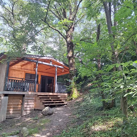 Des Branches & Vous 3* Châteauneuf-sur-Isère